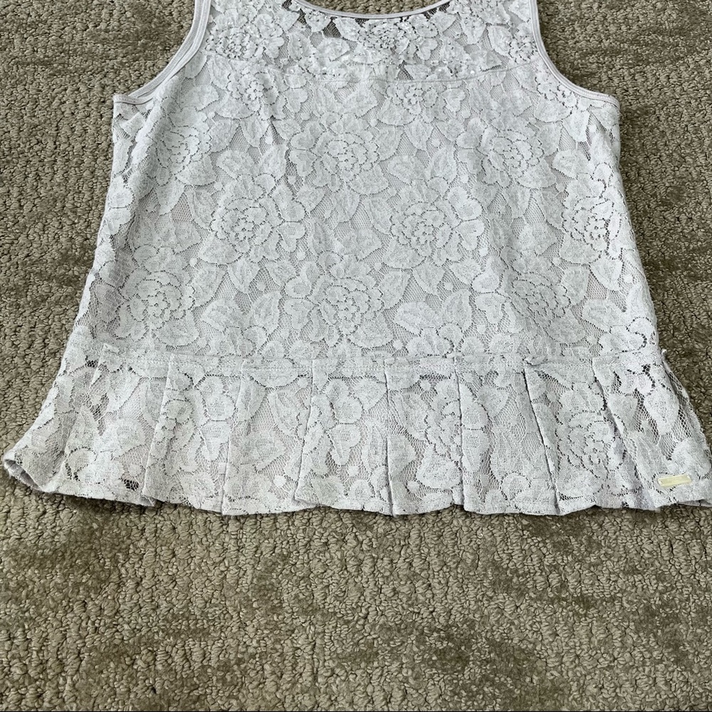 NWOT Women's Gilly Hicks Floral Lace Embellished Tank Top size Small - Picture 2 of 8